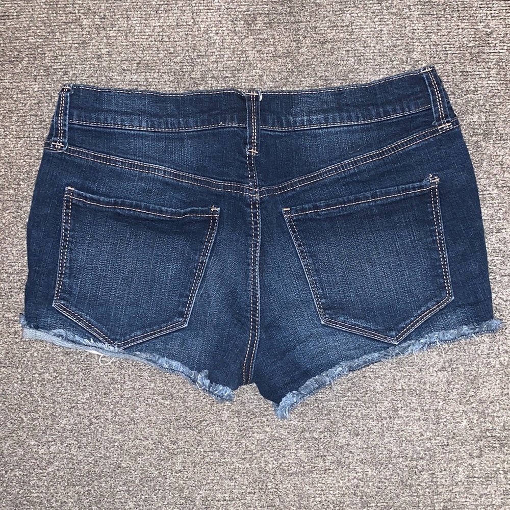 Mudd Shorts - Picture 2 of 6